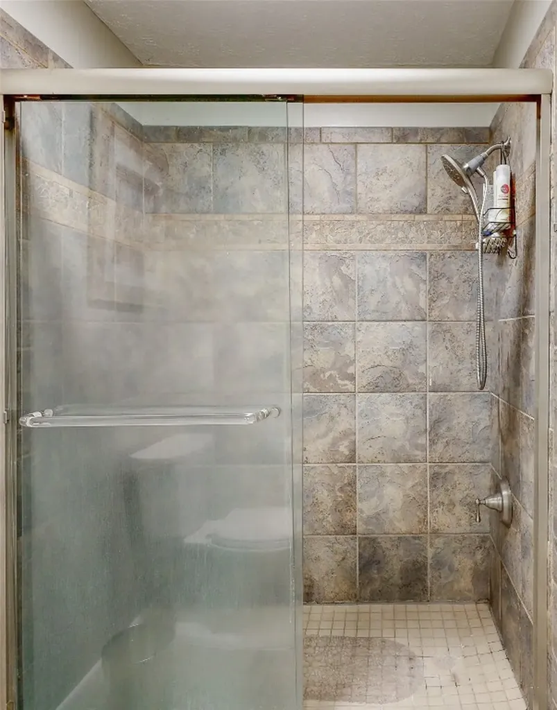 117 Holly Ridge Sapphire NC 28774