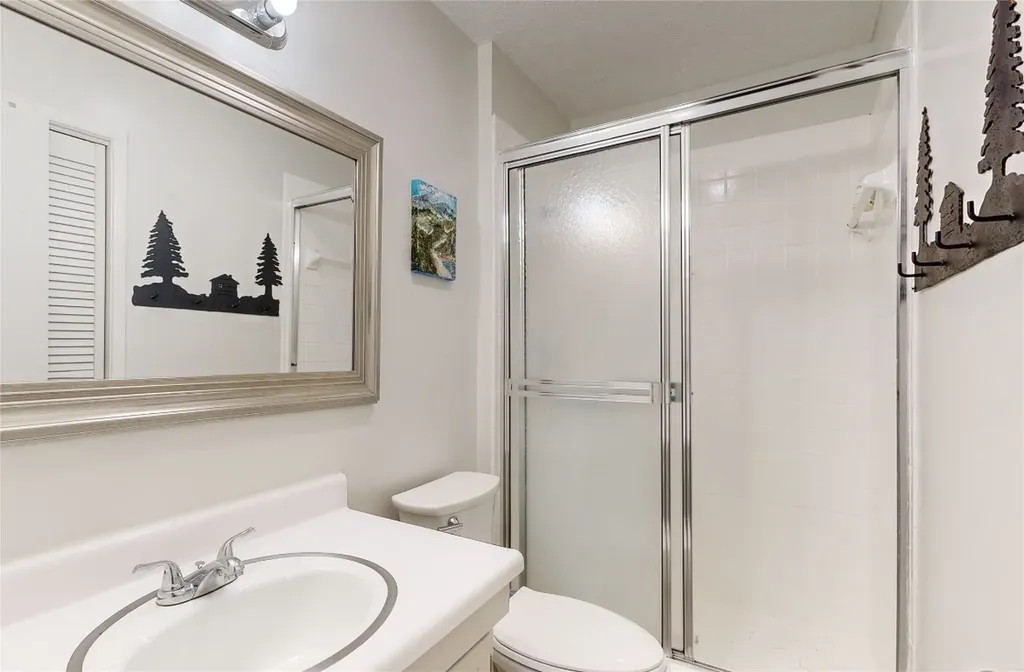 117 Holly Ridge Sapphire NC 28774