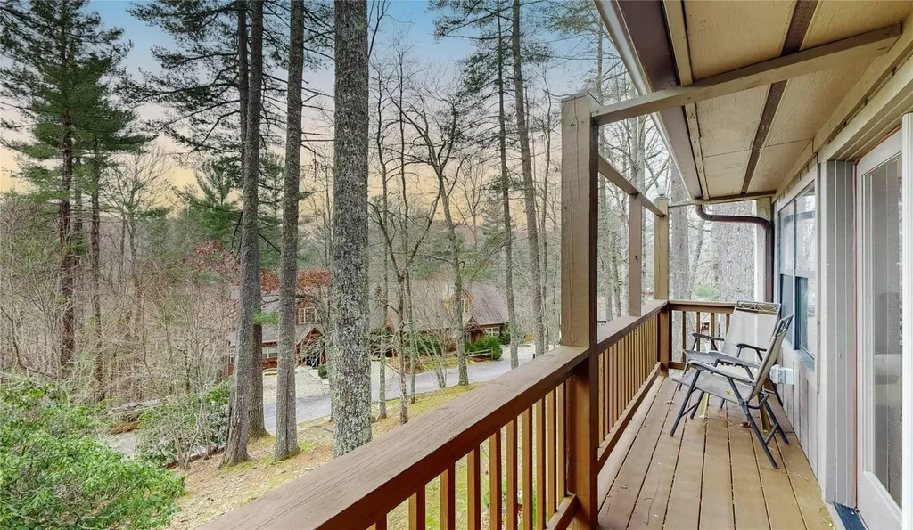 117 Holly Ridge Sapphire NC 28774