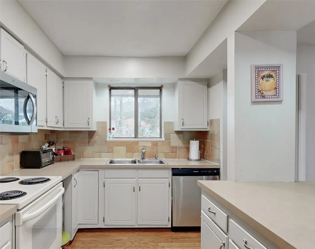 117 Holly Ridge Sapphire NC 28774