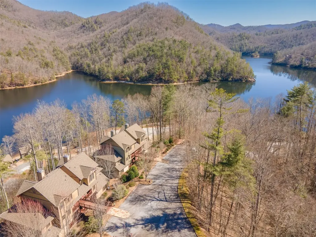 103 Southshore Drive Tuckasegee NC 28783