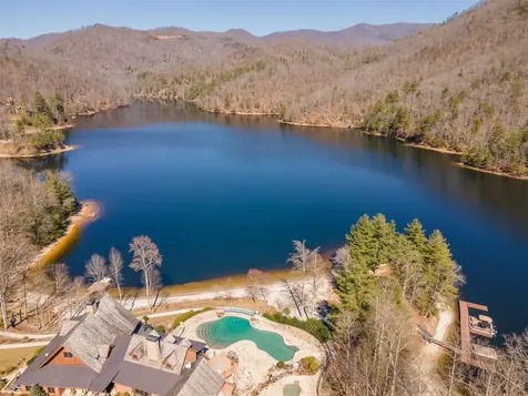 103 Southshore Drive Tuckasegee NC 28783