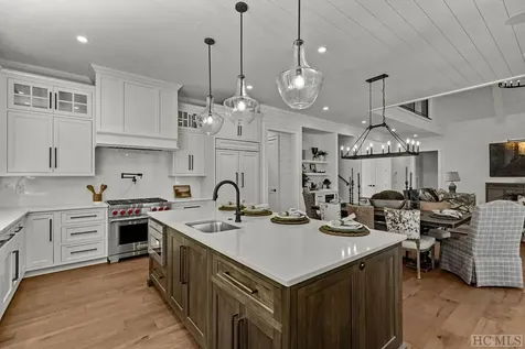 33 Sanctuary Ridge Road Highlands NC 28741