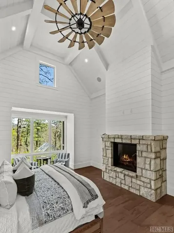 33 Sanctuary Ridge Road Highlands NC 28741