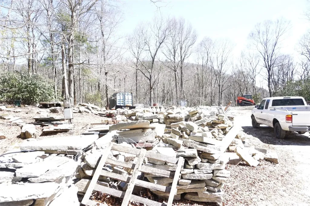 3816 Dillard Highlands NC 28741