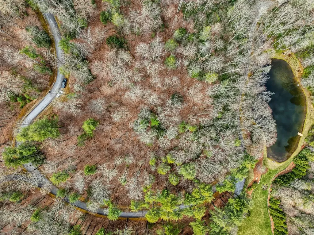 124 Compass Rose Way Cullowhee NC 28723