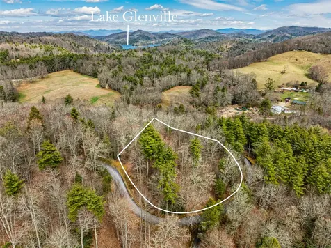 124 Compass Rose Way Cullowhee NC 28723