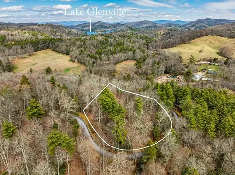 124 Compass Rose Way Cullowhee NC 28723