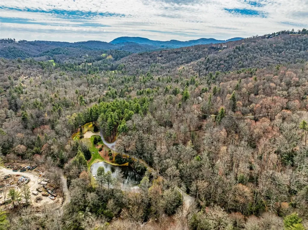 124 Compass Rose Way Cullowhee NC 28723