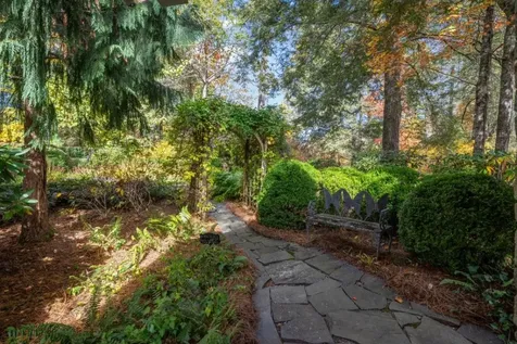 1671 Highway 107 S Cashiers NC 28717