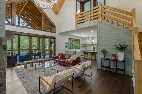 1086 Roaming Road Glenville NC 28736