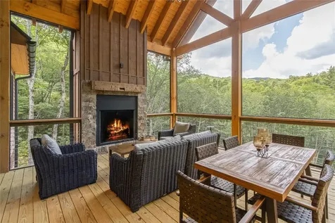 1086 Roaming Road Glenville NC 28736