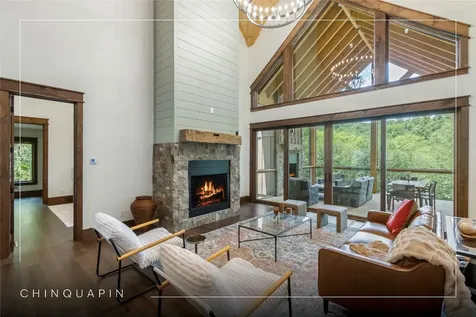 1086 Roaming Road Glenville NC 28736