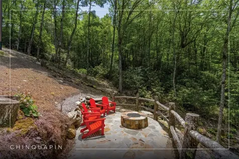 1086 Roaming Road Glenville NC 28736