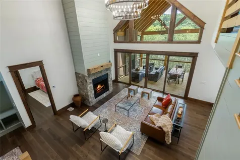 1086 Roaming Road Glenville NC 28736