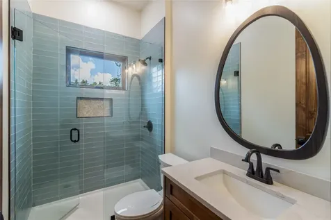 1086 Roaming Road Glenville NC 28736