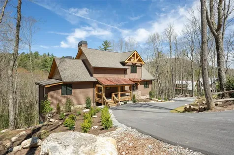 1086 Roaming Road Glenville NC 28736