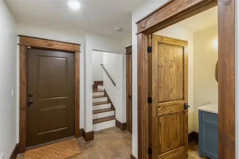 1086 Roaming Road Glenville NC 28736