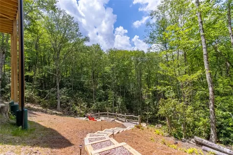 1086 Roaming Road Glenville NC 28736