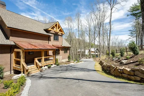 1086 Roaming Road Glenville NC 28736