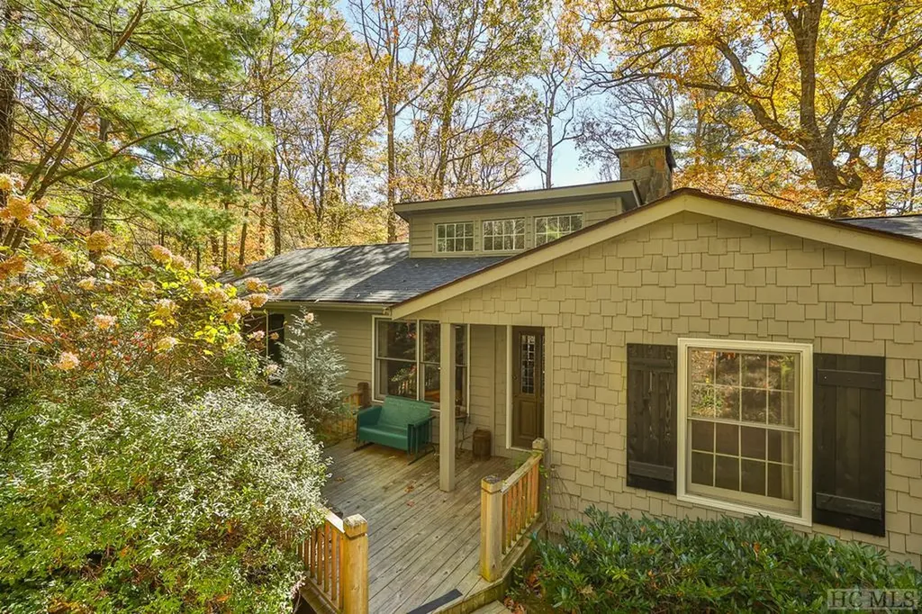 93 Rolling Woods Drive Highlands NC 28741