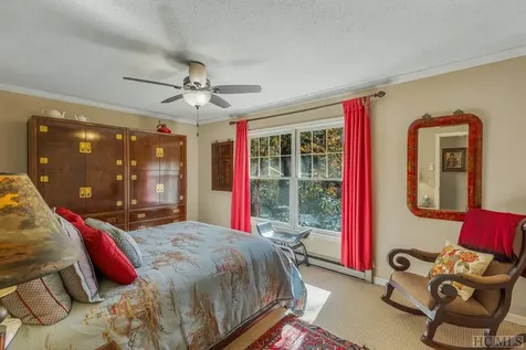 93 Rolling Woods Drive Highlands NC 28741