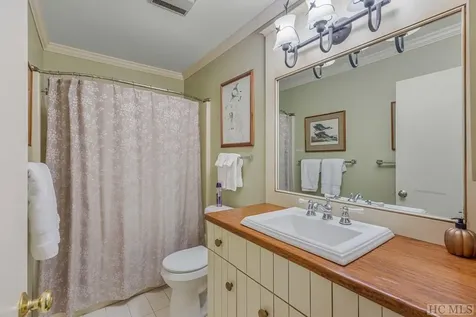93 Rolling Woods Drive Highlands NC 28741