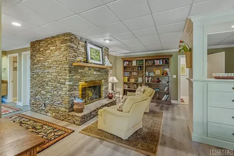 93 Rolling Woods Drive Highlands NC 28741