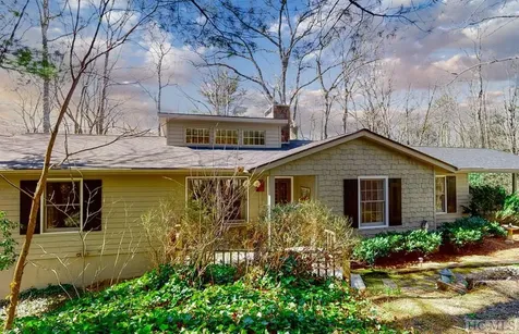 93 Rolling Woods Drive Highlands NC 28741