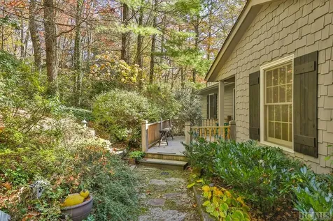 93 Rolling Woods Drive Highlands NC 28741