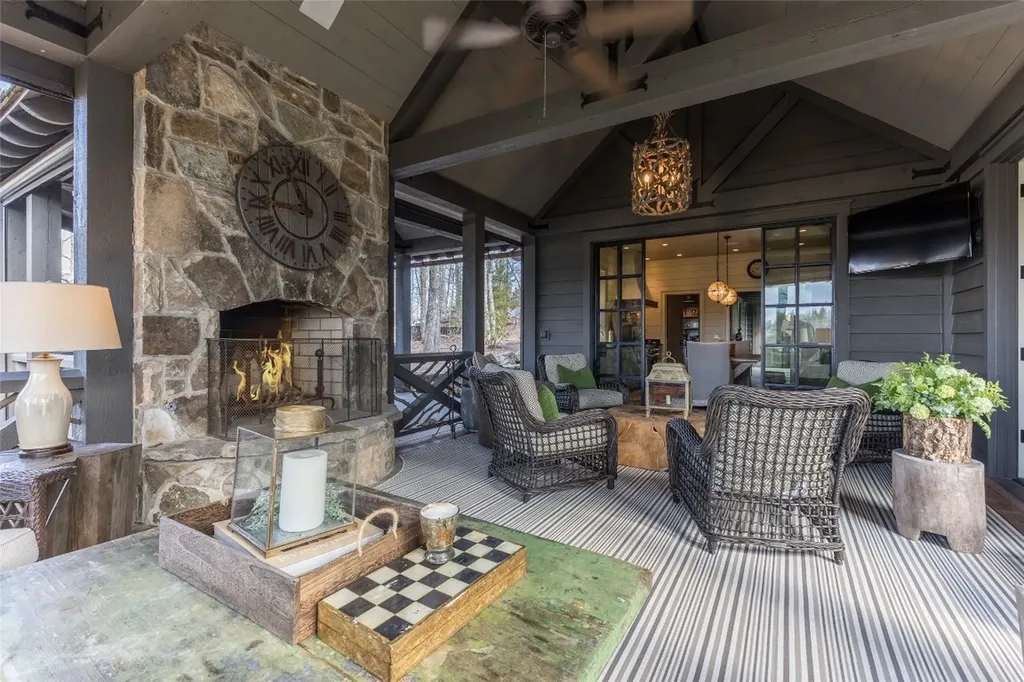 1303 Burl Lane Cashiers NC 28717