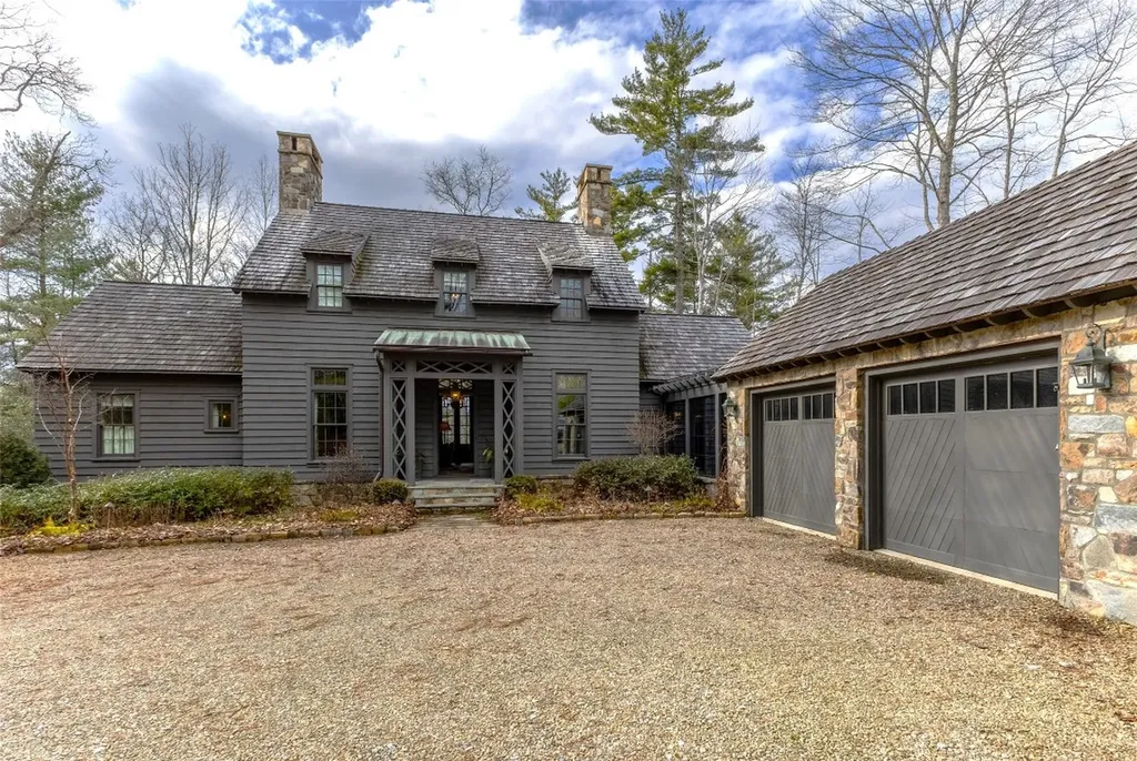 1303 Burl Lane Cashiers NC 28717