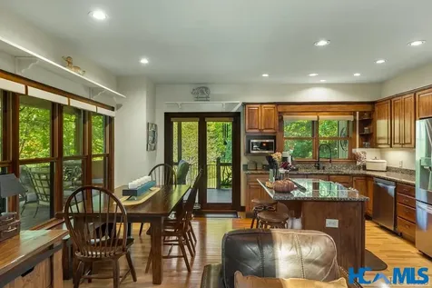 1857 Pilot Knob Road Glenville NC 28736