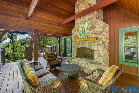 1857 Pilot Knob Road Glenville NC 28736