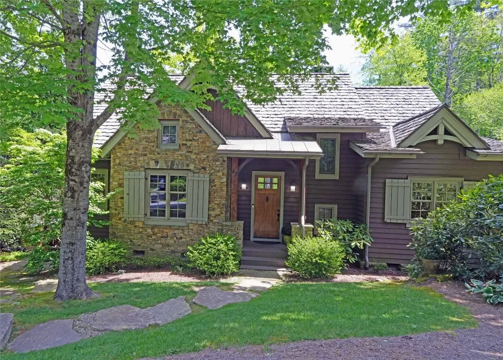 42 Hemlock Ridge Highlands NC 28741