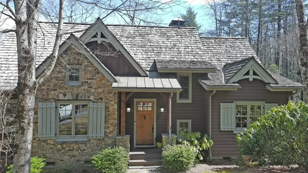 42 Hemlock Ridge Highlands NC 28741