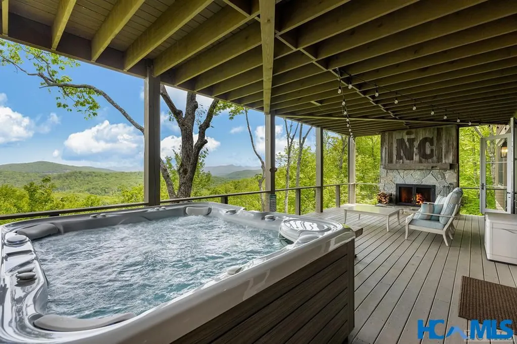 1696 Continental Drive Sapphire NC 28774