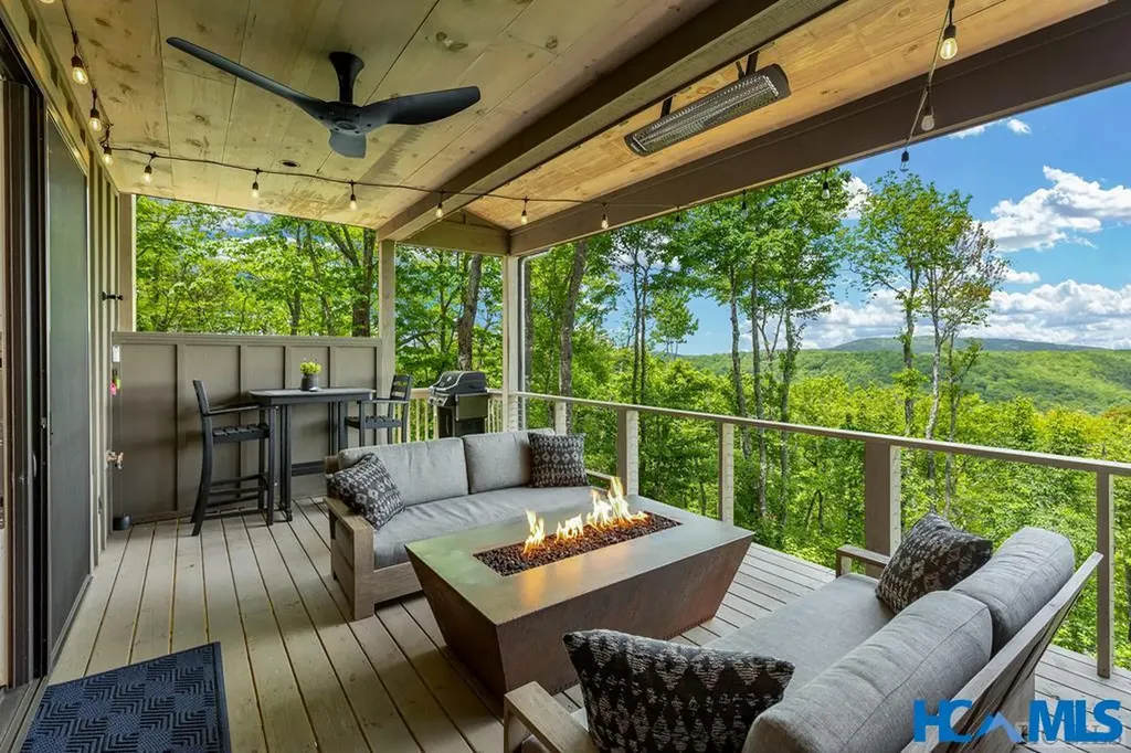 1696 Continental Drive Sapphire NC 28774