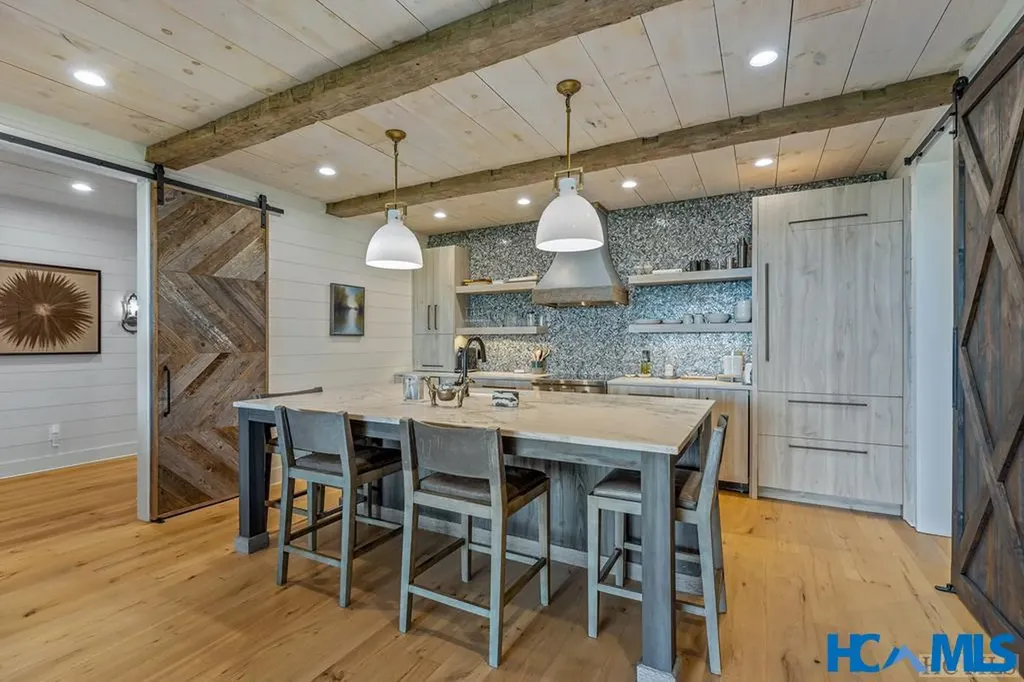 1696 Continental Drive Sapphire NC 28774