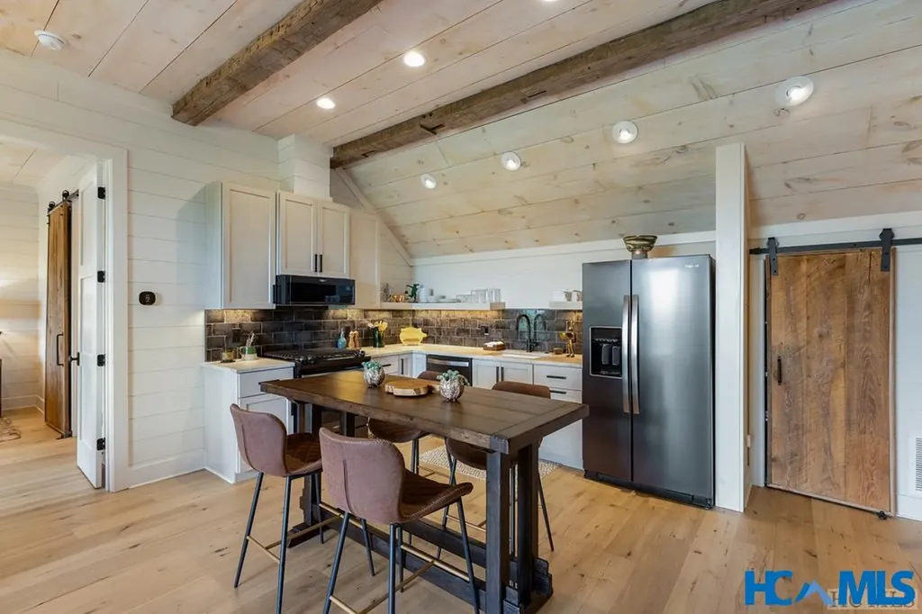 1696 Continental Drive Sapphire NC 28774