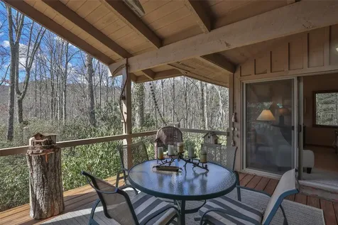 172 View Road Glenville NC 28736