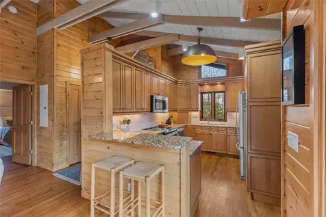 172 View Road Glenville NC 28736