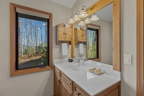 172 View Road Glenville NC 28736