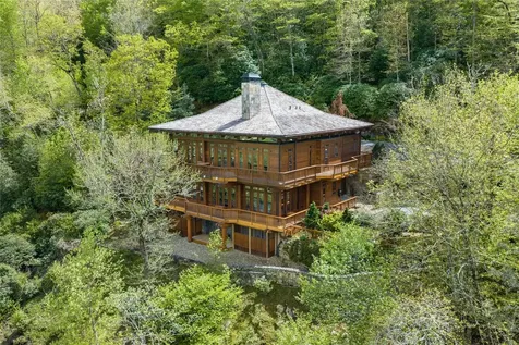 310 Mount Admire Road Cullowhee NC 28723