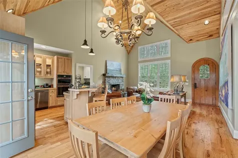 159 Moonlight Lane Highlands NC 28741