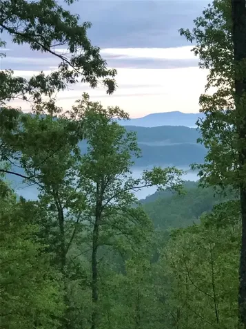 2672 Pilot Knob Road Glenville NC 28736