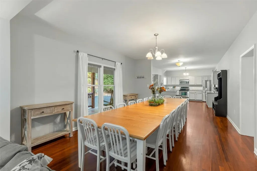 110 Kestrel Court Sapphire NC 28774