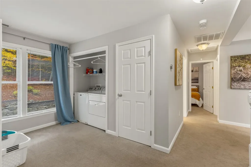 110 Kestrel Court Sapphire NC 28774