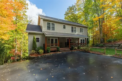 110 Kestrel Court Sapphire NC 28774