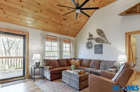 126 Winsome Way Cashiers NC 28717